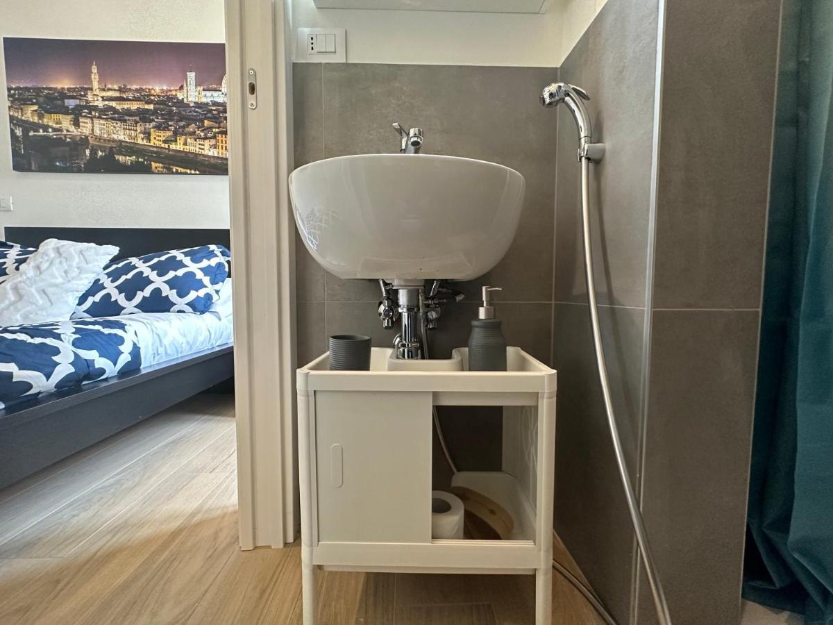Bonnie Boutique Apartment Флоренция Екстериор снимка