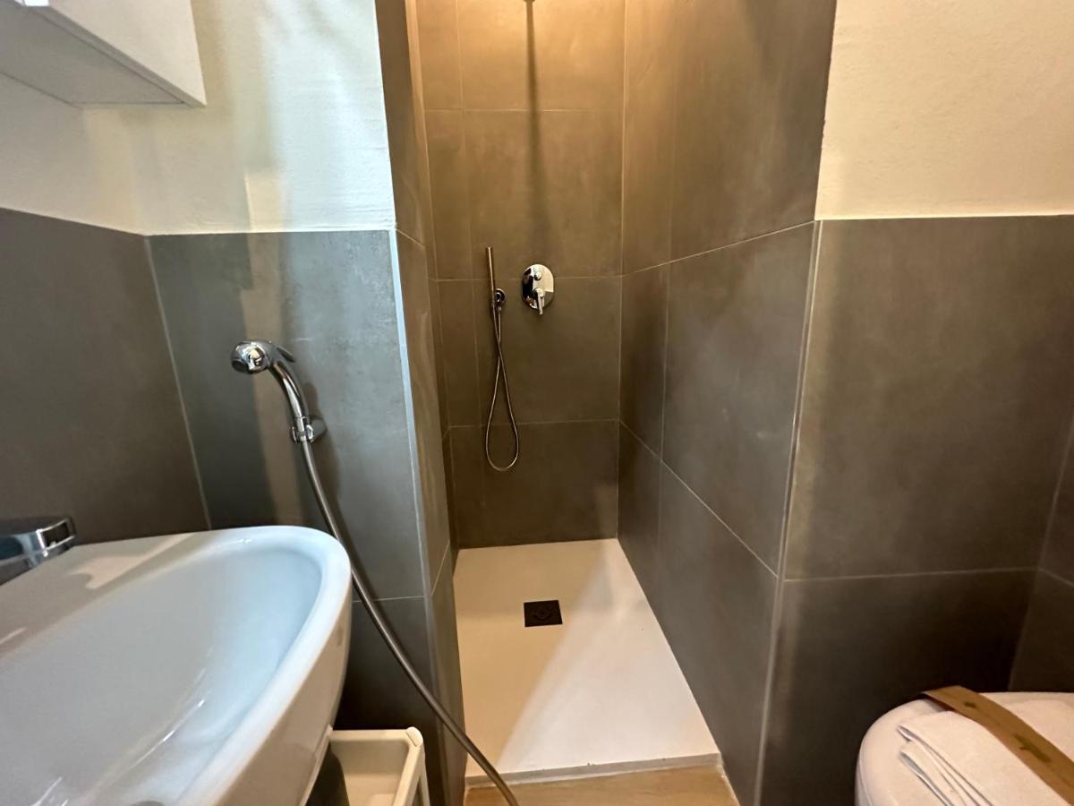 Bonnie Boutique Apartment Флоренция Екстериор снимка